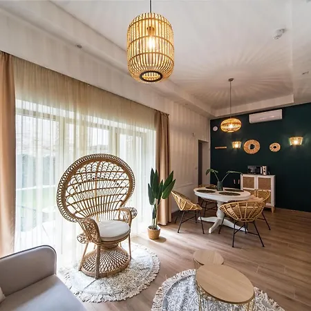 Apartment R12