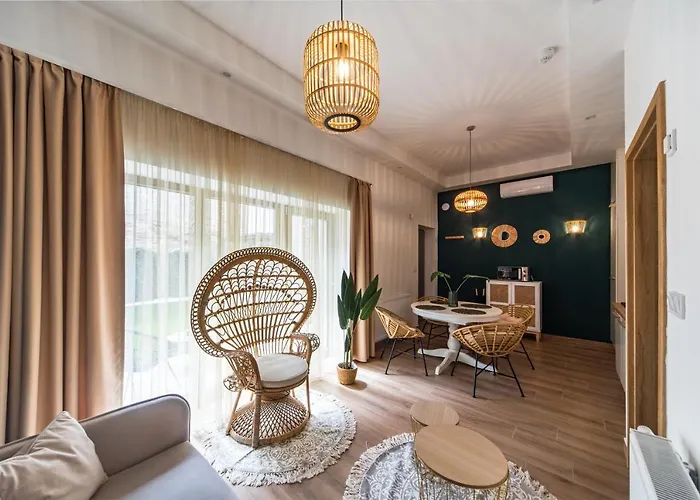 Apartment R12
