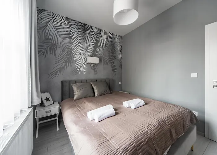 R12 Apartment Győr